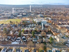 20 Outlook Ave in West Hartford, CT - Building Photo - Building Photo