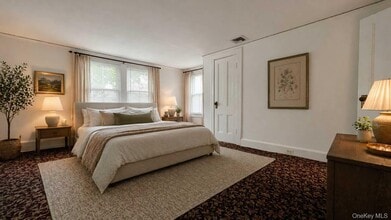 28 Tooker Ave in Oyster Bay, NY - Building Photo - Building Photo