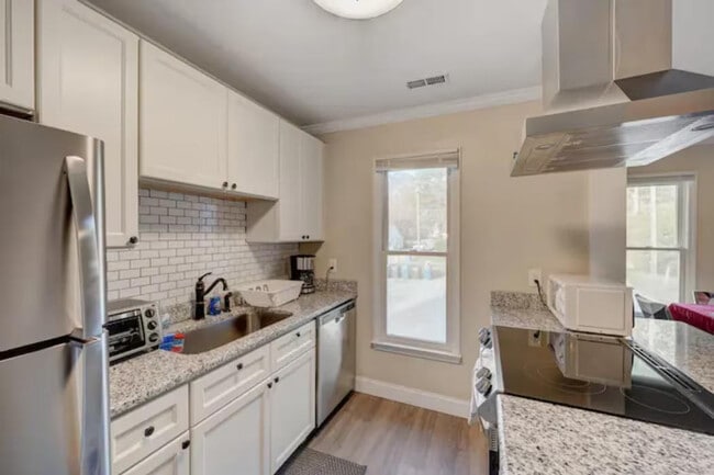 2225 Summit St, Unit SI ID1391826P in Durham, NC - Building Photo - Building Photo