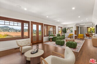 3432 Winslow Dr in Los Angeles, CA - Building Photo - Building Photo