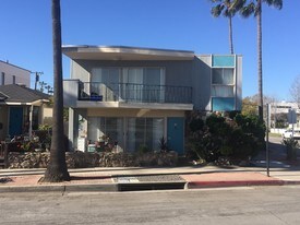 6000 E Appian Way in Long Beach, CA - Building Photo