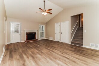 4587 Muirwood Cir in Powder Springs, GA - Building Photo - Building Photo