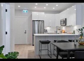 20360 Logan Av in Langley, BC - Building Photo