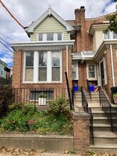 4949 Sansom St in Philadelphia, PA - Building Photo - Building Photo