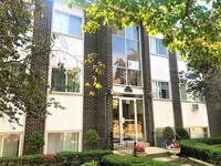 935 South Blvd, Unit 306 in Oak Park, IL - Building Photo - Building Photo