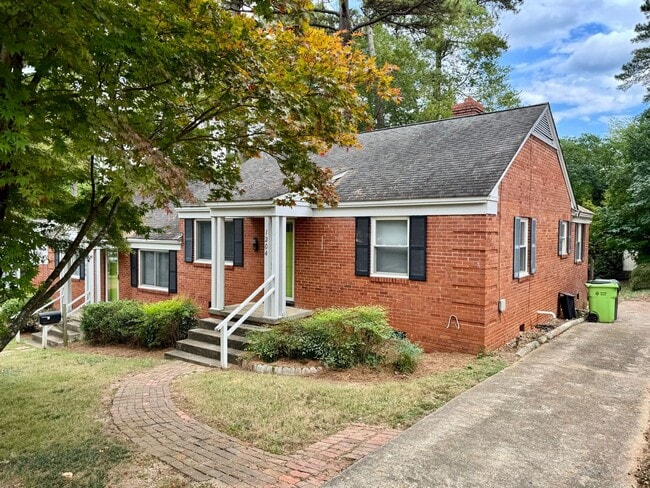 property at 1204 Duplin Rd