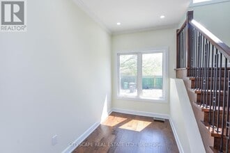 3134 Merritt Ave in Mississauga, ON - Building Photo - Building Photo