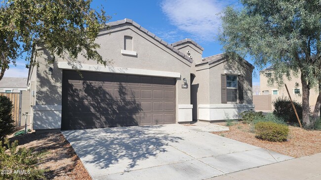 25680 W Winston Dr in Buckeye, AZ - Building Photo - Building Photo