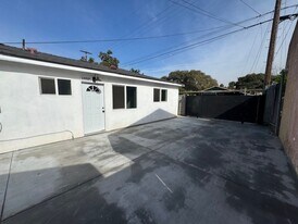 1772 Sherman Pl, Unit B in Long Beach, CA - Building Photo