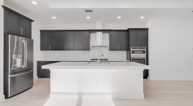 13174 Artisan Cir in Palm Beach Gardens, FL - Building Photo - Building Photo