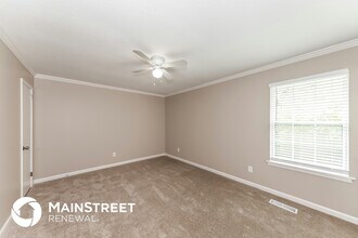 813 7 Springs Dr in Birmingham, AL - Foto de edificio - Building Photo