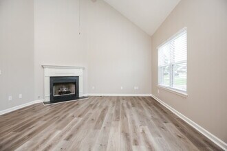 6628 Shadyview Dr in Nashville, TN - Foto de edificio - Building Photo