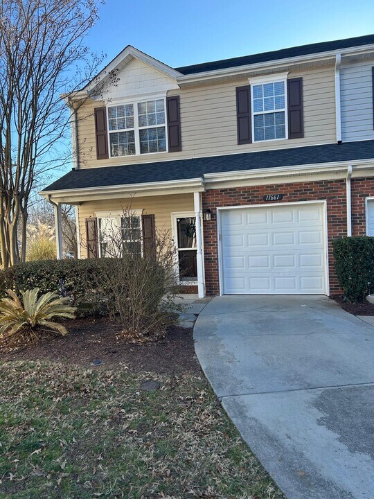 11661 Coddington Ridge Dr in Charlotte, NC - Building Photo