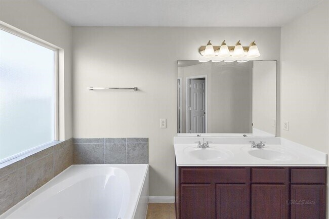 19454 Plantation Cove Ln in Katy, TX - Building Photo - Building Photo