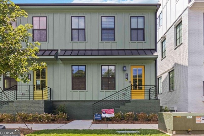 property at 964 Bibb St NW