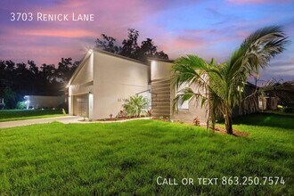 3703 Renick Ln in North Port, FL - Building Photo - Building Photo