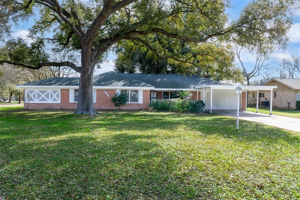 9001 Friendship Rd in Houston, TX - Building Photo