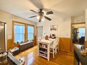 137 Marcella St, Unit Unit 1 in Boston, MA - Building Photo - Building Photo