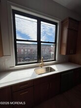 42 Monmouth St in Red Bank, NJ - Building Photo - Building Photo