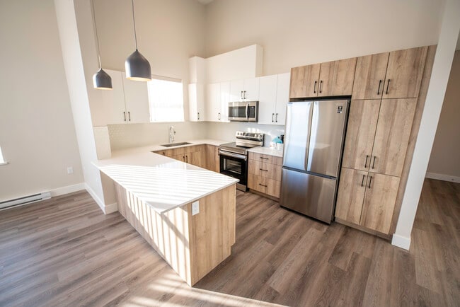 Forest Glen III Apartments in Prince George, BC - Building Photo - Building Photo