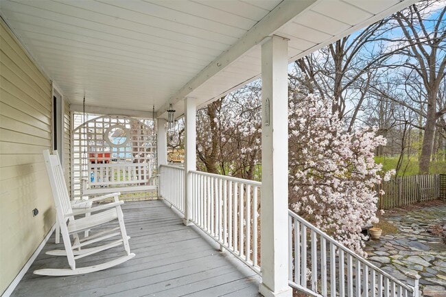 31 E Main St in Washingtonville, NY - Building Photo - Building Photo
