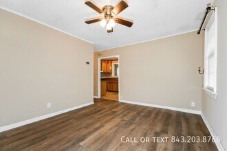 6088 Bears Bluff Rd in Wadmalaw Island, SC - Building Photo - Building Photo