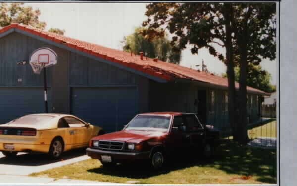 455 N Sycamore Ave in Manteca, CA - Building Photo