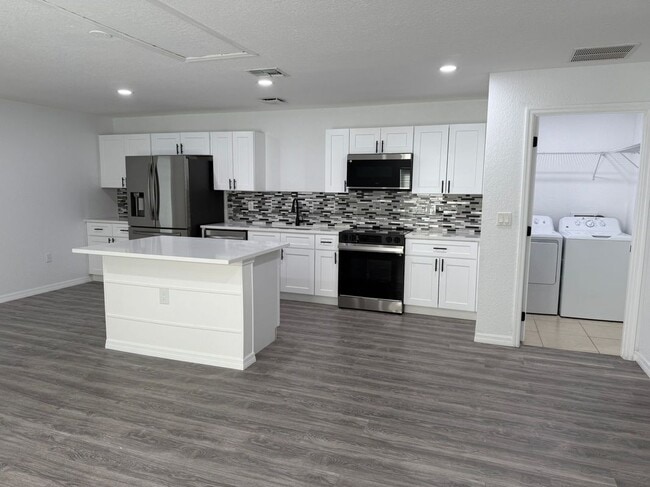 12948 SW 62nd Street Rd in Ocala, FL - Building Photo - Building Photo