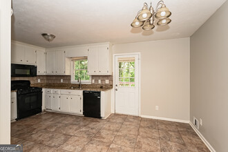 2094 Toonigh Rd in Canton, GA - Building Photo - Building Photo
