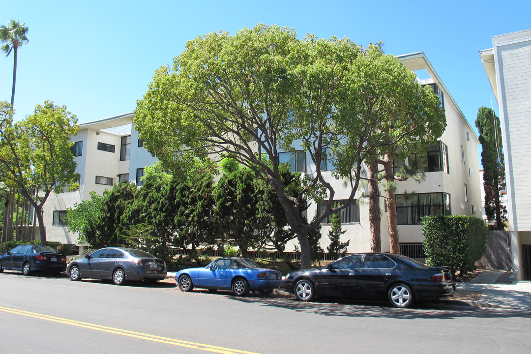 Lido Terrace Apartments in Santa Monica, CA - Building Photo