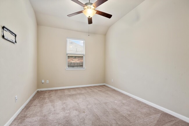 3726 Goldleaf Trail Dr