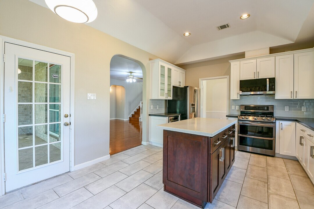 18035 Somerset Knolls Ct in Houston, TX - Building Photo