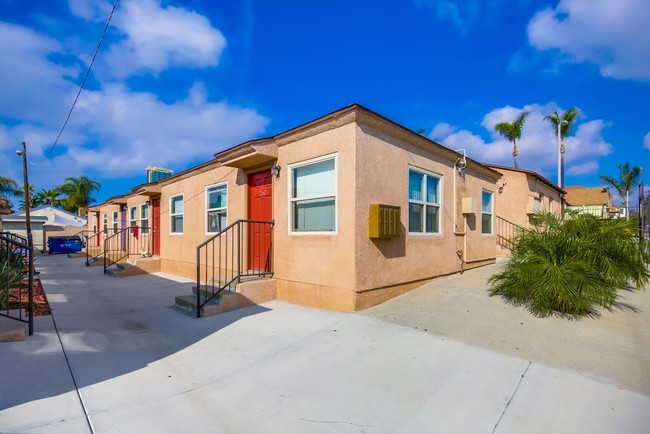 252-266 22nd St in San Diego, CA - Building Photo - Building Photo