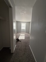 14571 Old Courthouse Way in Newport News, VA - Building Photo