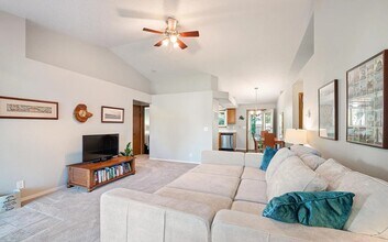 5656 S Onaga Pl in Boise, ID - Building Photo - Building Photo