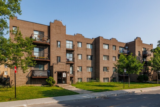 6015 Bocage Rue