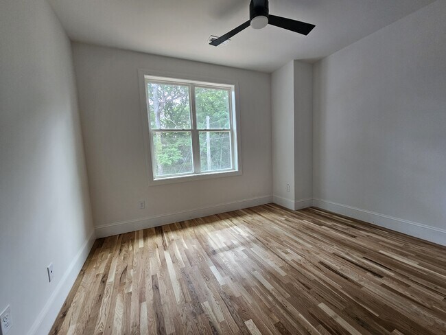 property at 3819 Lands End Ct