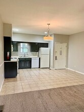 1 Watkins Way in Bella Vista, AR - Building Photo - Building Photo