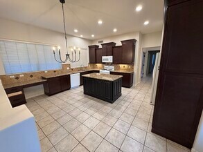 2871 E Melody Ln in Gilbert, AZ - Building Photo - Building Photo