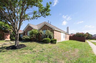 6100 Pine Ridge Blvd in McKinney, TX - Building Photo - Building Photo