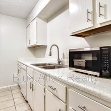 1714 Fitzgerald Ct in Arlington, TX - Building Photo - Building Photo
