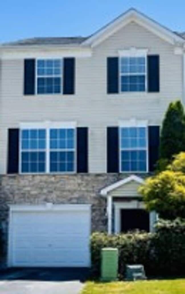 property at 3795 Cannon Ln