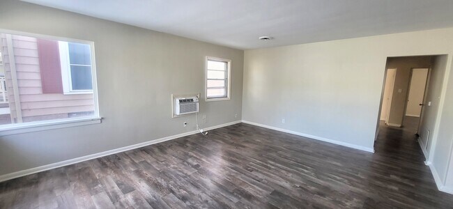 1127 Pemberton Dr in Fort Wayne, IN - Building Photo - Building Photo