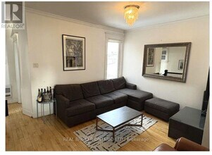 124 Hallam St in Toronto, ON - Building Photo - Building Photo