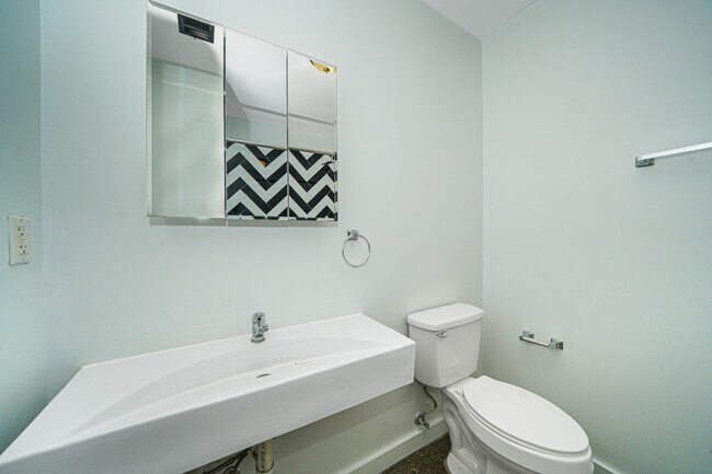 1106 Halsey St in Brooklyn, NY - Building Photo - Building Photo