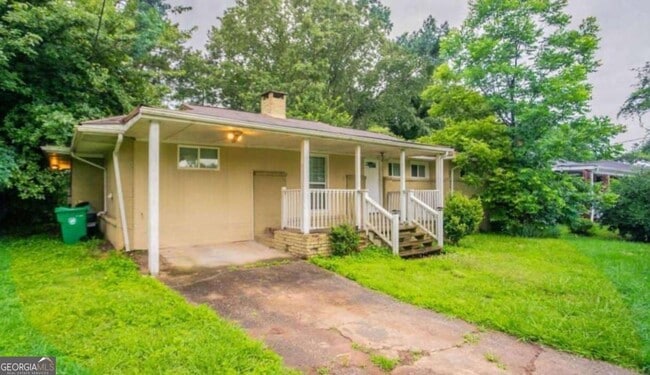 3409 Hyland Dr in Decatur, GA - Building Photo - Building Photo