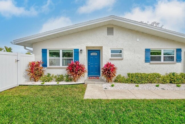 property at 2589 Sunny Breeze Ave