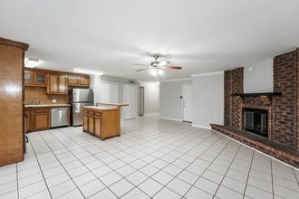 2839 Canary Ln in Humble, TX - Building Photo - Building Photo