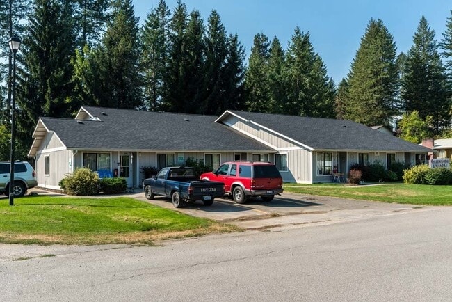 property at 427 W Willow St