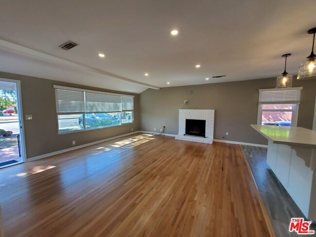 11286 Hayter Ave in Culver City, CA - Building Photo - Building Photo